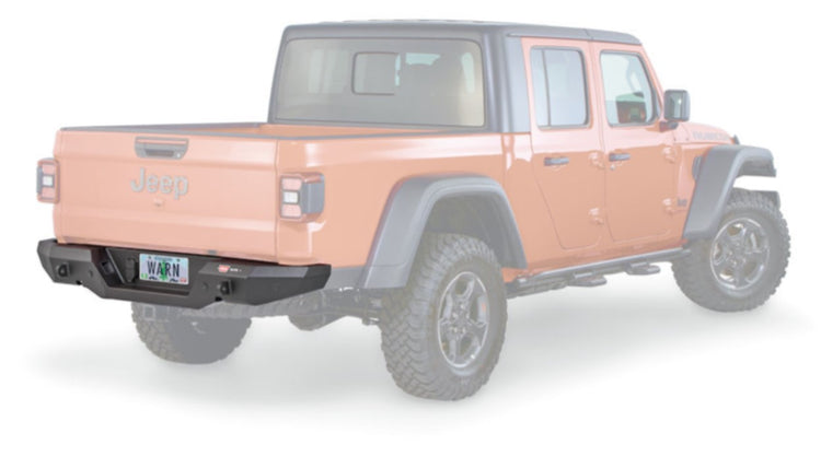 Jeep Gladiator JT naranja con parachoques trasero resaltado