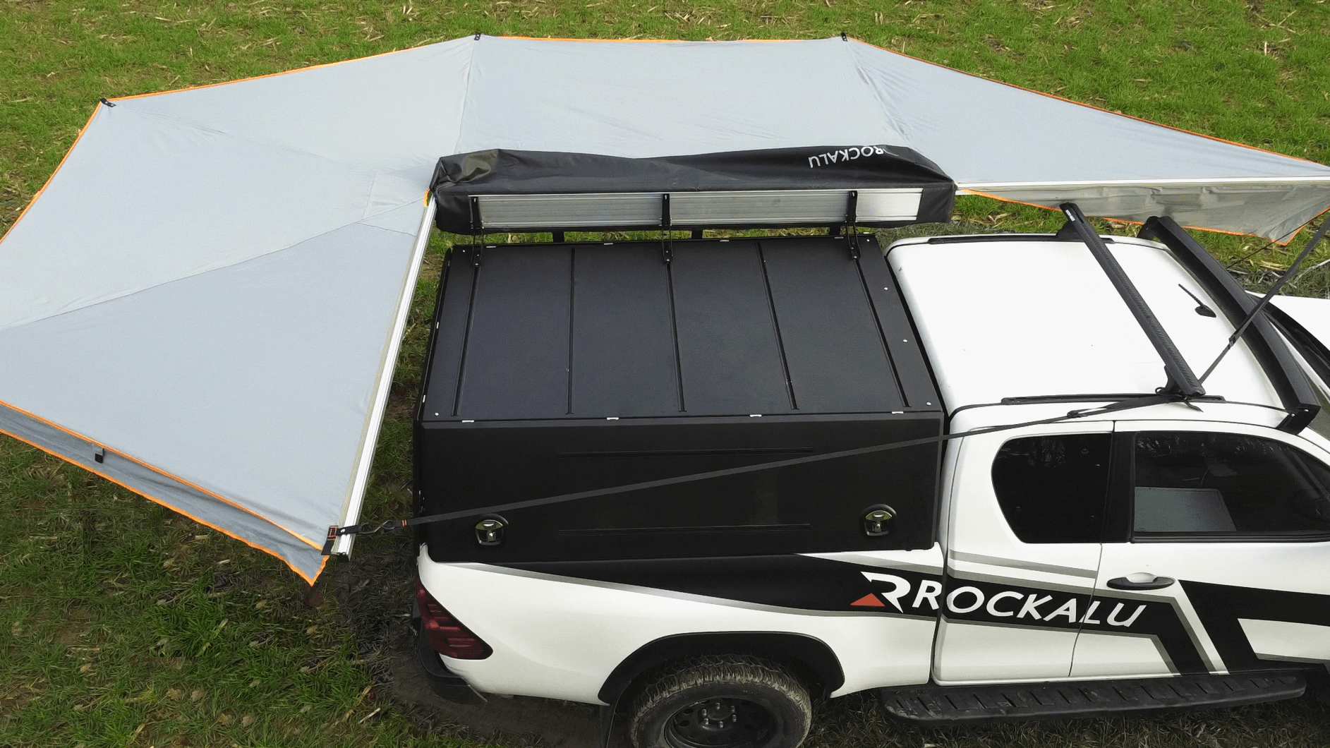 Toldo circular 4x4 izquierda - autoportante 270° / 450° - Rockalu