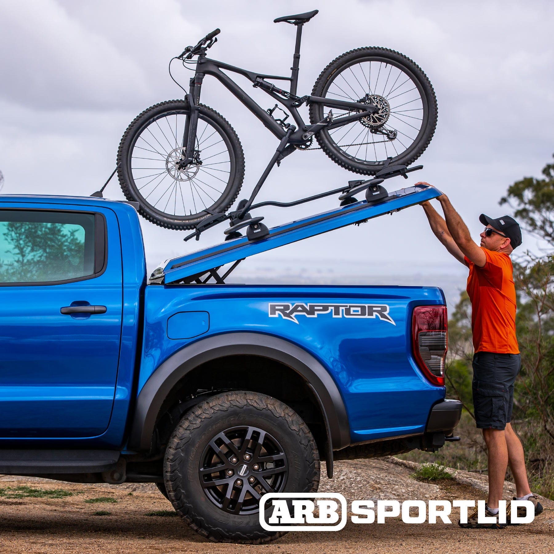 Bed Truck Cubrebota - Sportlid V ARB + sistema de railes - Ford Ranger Raptor 2022+