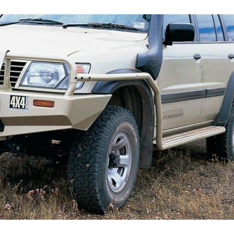 Peldaños de acero ARB para Nissan Patrol Y61