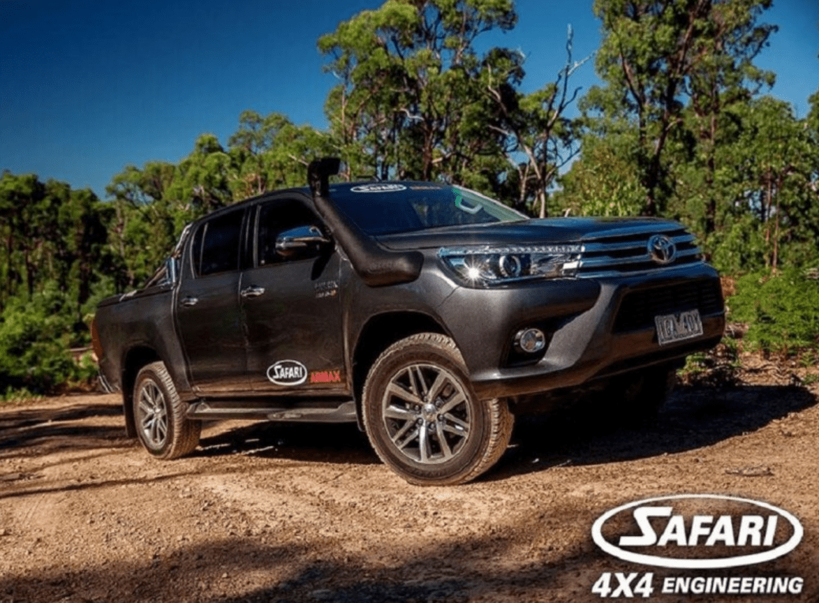 Snorkel SAFARI Toyota Hilux 2016+ Aletas estrechas