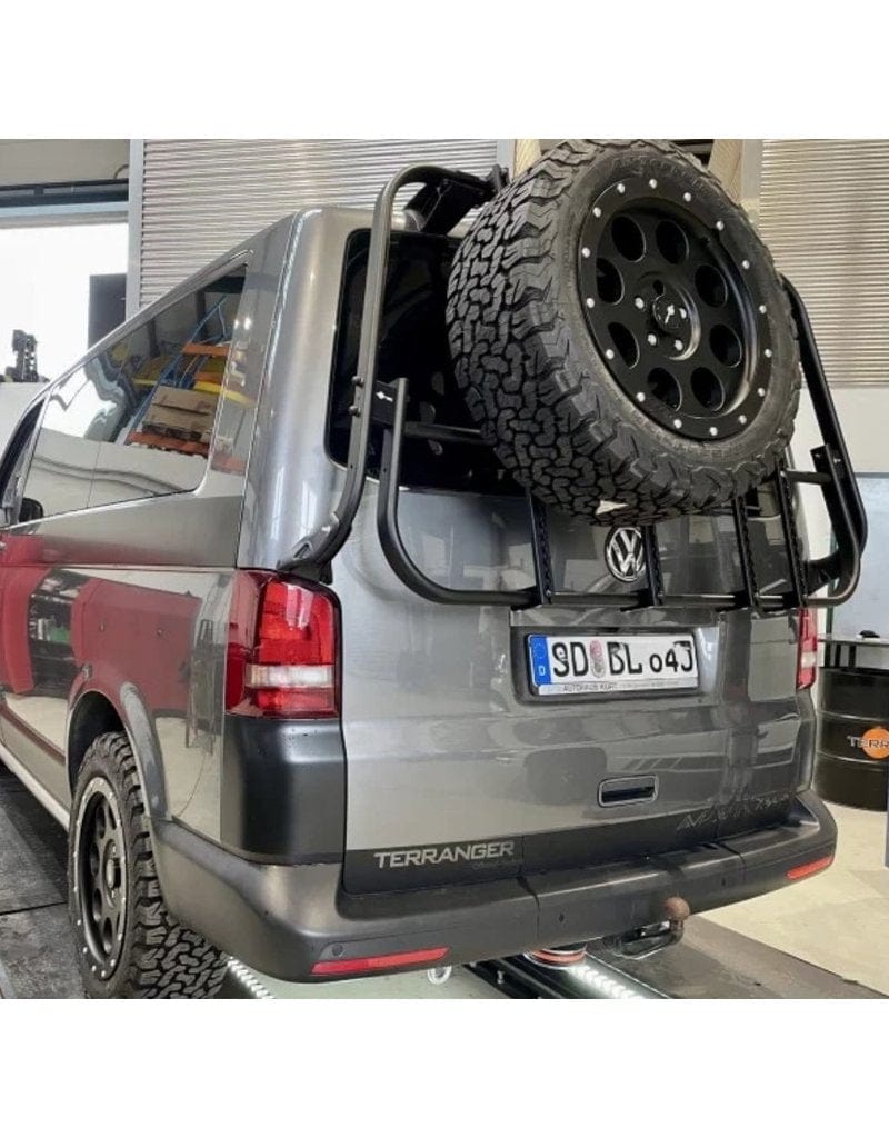 Sistema de transporte en el portón trasero del Volkswagen Transporter T5 - TERRANGER