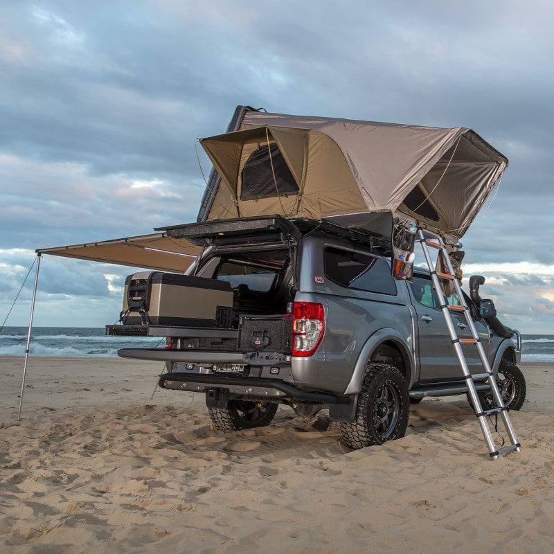 Tienda de techo Esperance ARB - Carcasa rígida de ABS con escalera telescópica