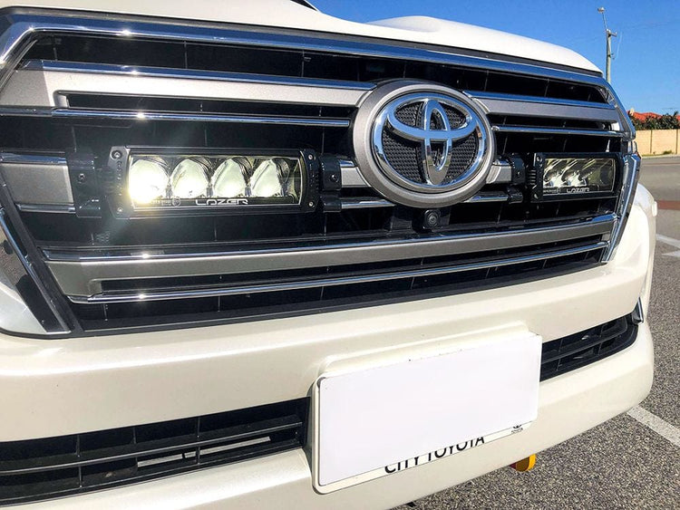 Iluminación lazer con integración en parrilla - Triple-R 750 - Toyota VDJ200 2015+