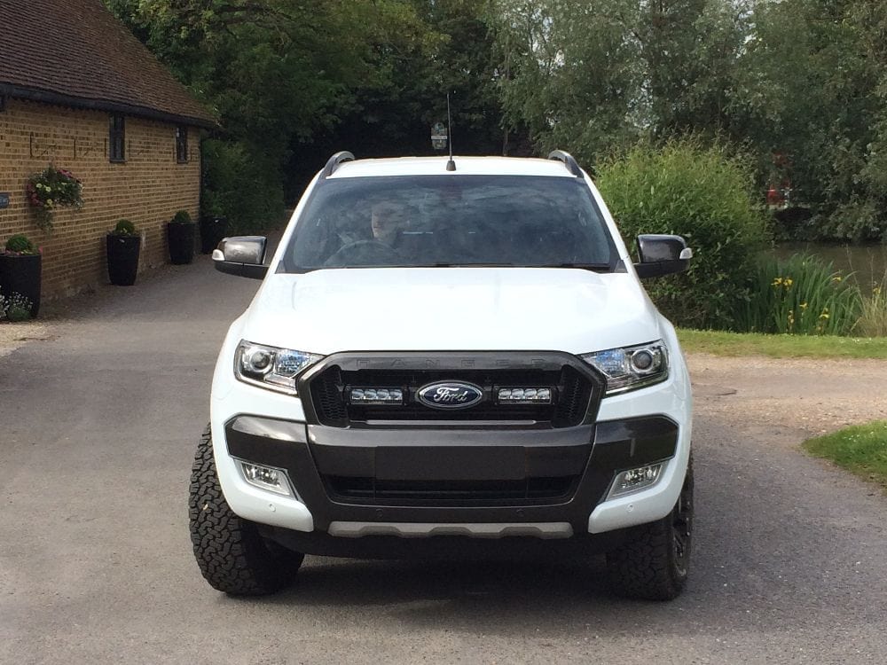 Kit parachoques LED - Lazer - Ford Ranger 2015 a 2018